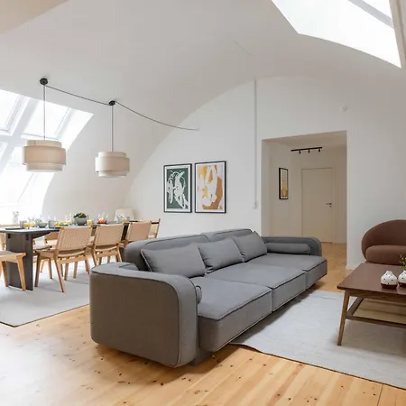 Spacious Norrebro For Groups & Families 아파트 *